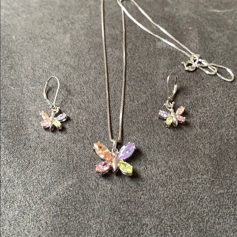 Sterling silver and cubic zirconia jewelry set